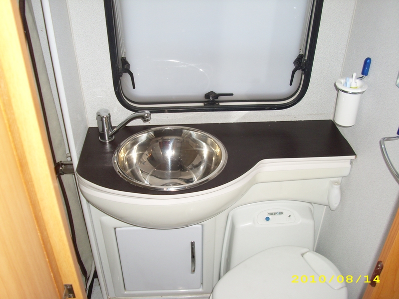 Flecken im Waschbecken - Wohnmobil Forum