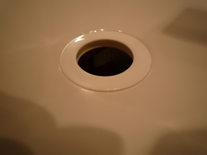 Riss im Waschbecken - Wohnmobil Forum Seite 1