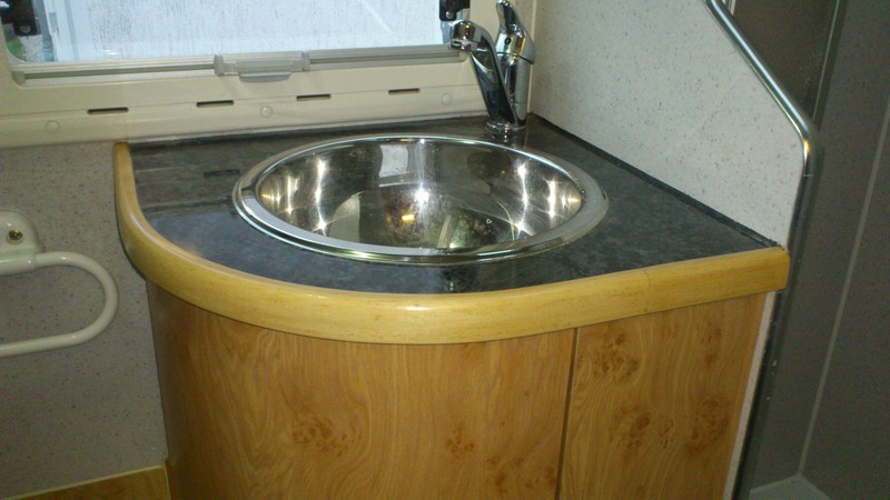 Möbel aufarbeiten - Wohnmobil Forum Seite 1