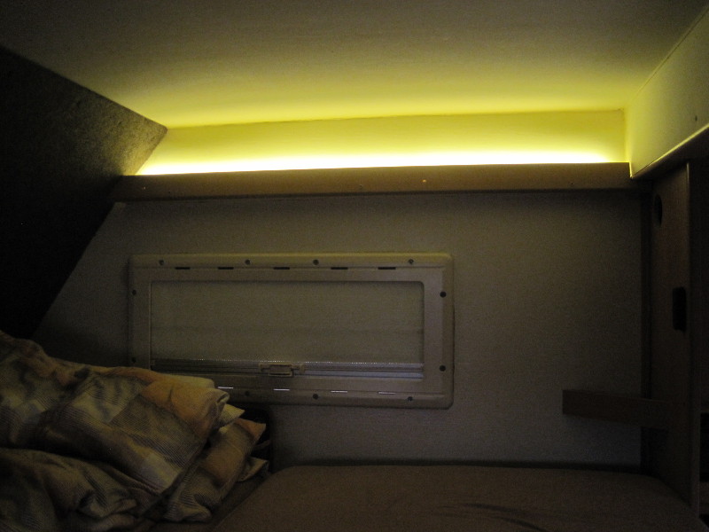 LED (Streifen) indirekte Beleuchtung (horizontal) nachrüsten - Wohnmobil  Forum Seite 1