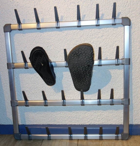 Praktischer Schuhständer für Hecktüre - Wohnmobil Forum Seite 1