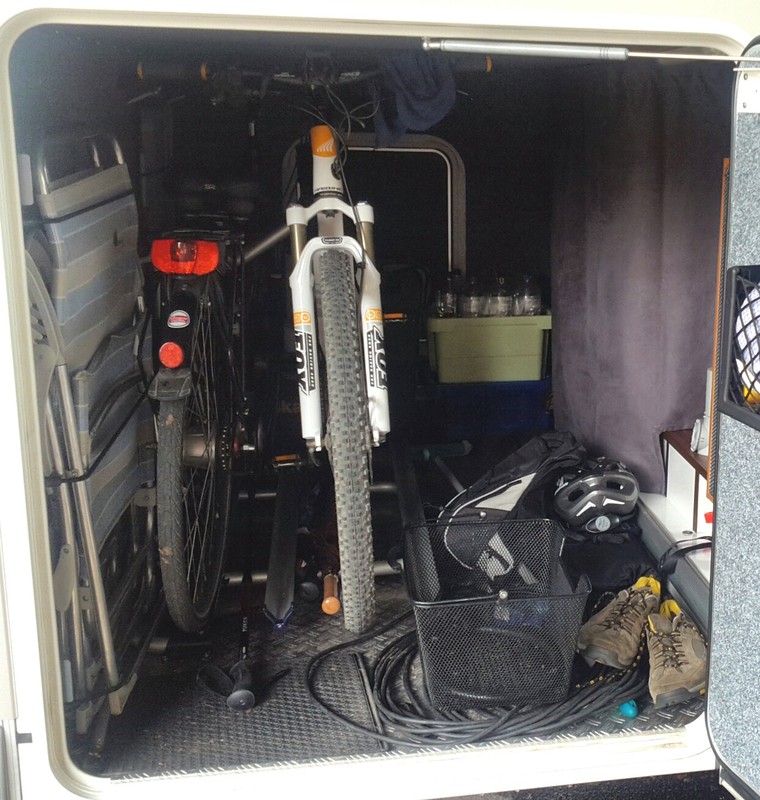 Garage einrichten / einräumen - Fotos - Wohnmobil Forum Seite 3
