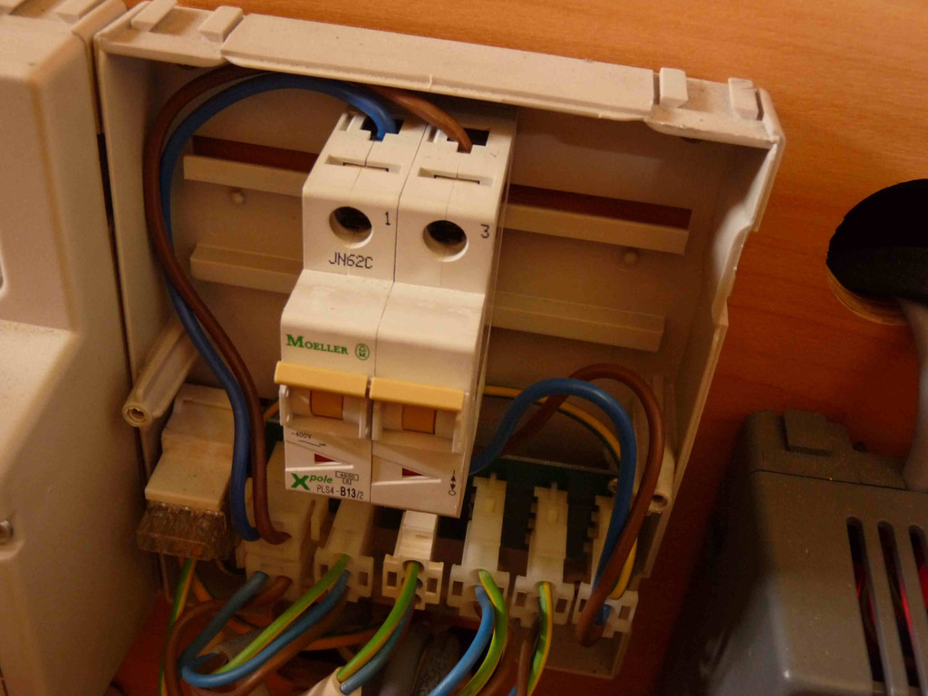 Fehlerstrom Schutzschalter Sinn Oder Unsinn Wohnmobil Forum Seite 1