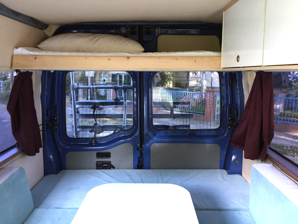 Renault master umbau "bussi deluxe" wohnmobil forum Hochbett selber bauen