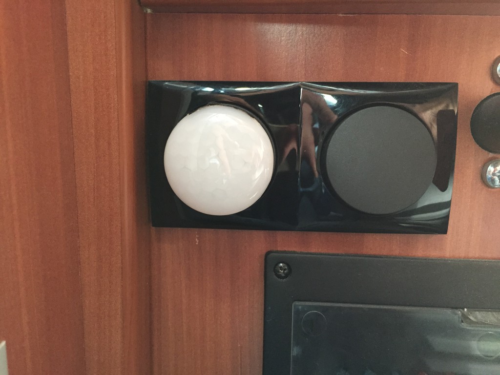 Einbau Spannungswandler : Frage an "Tischler" - Wohnmobil Forum Seite 1