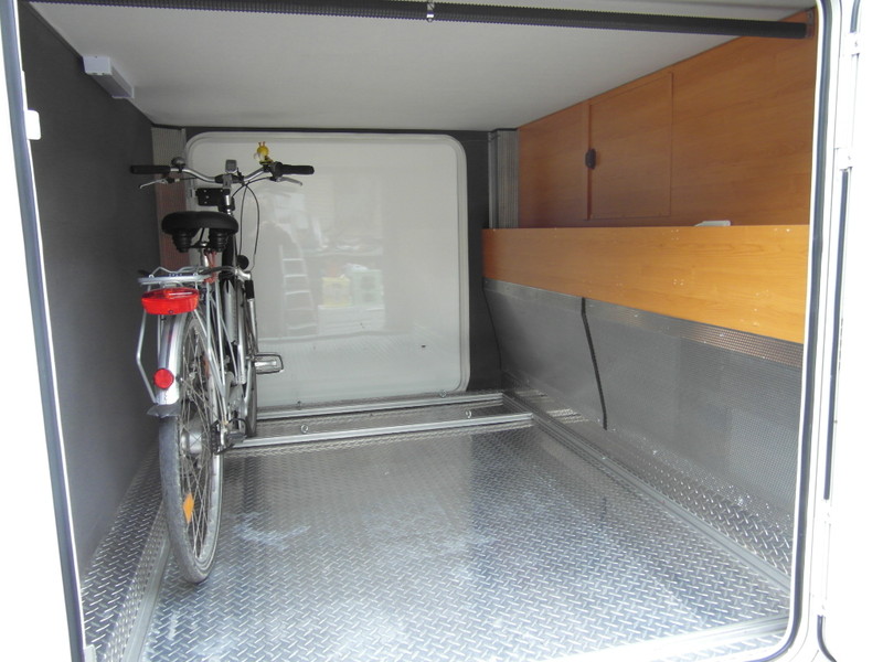 Ideen gesucht für Garagen "Deckenbefestigung" - Wohnmobil Forum Seite 1