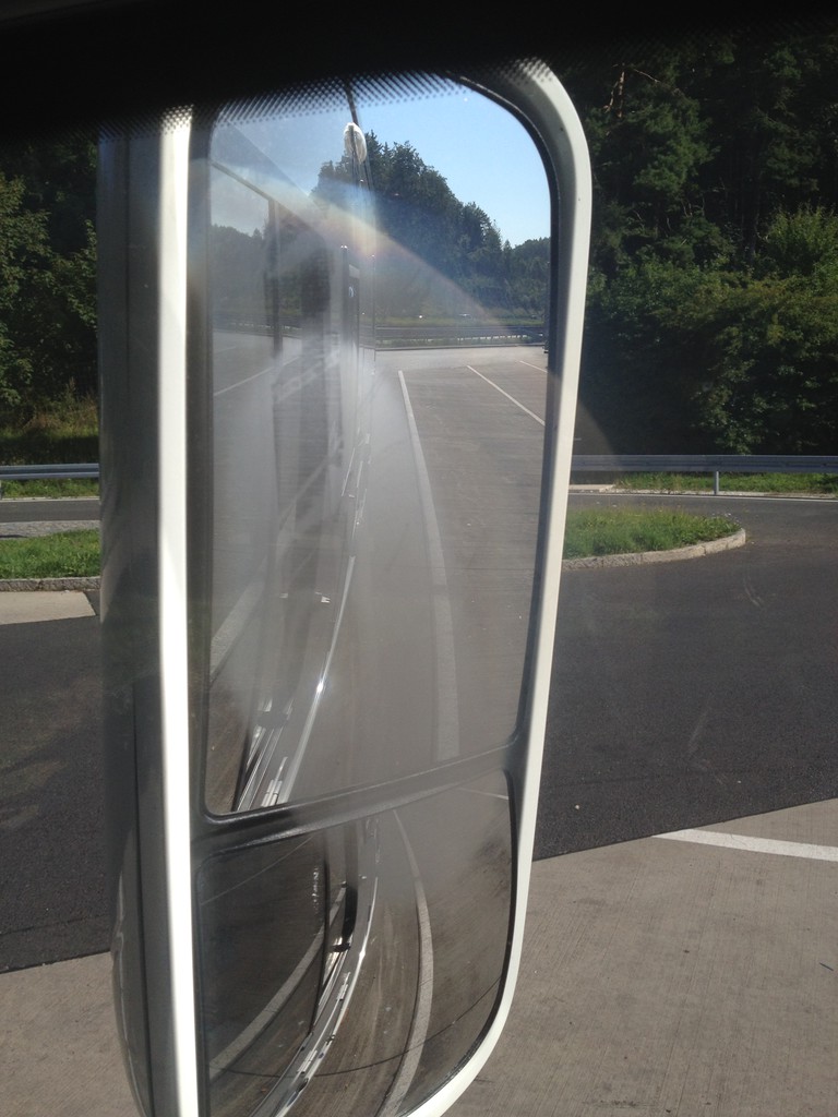 Sekurit Fenster zwischen Doppelverglasung beschlagen