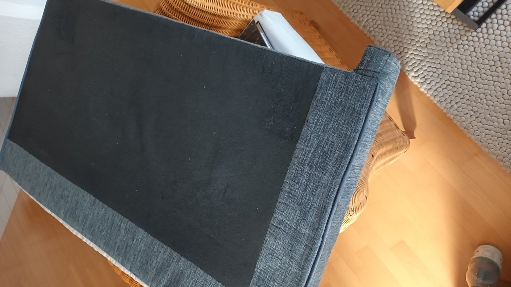 Polster1 / 20240424_172040.jpg 20240424_172040.jpg