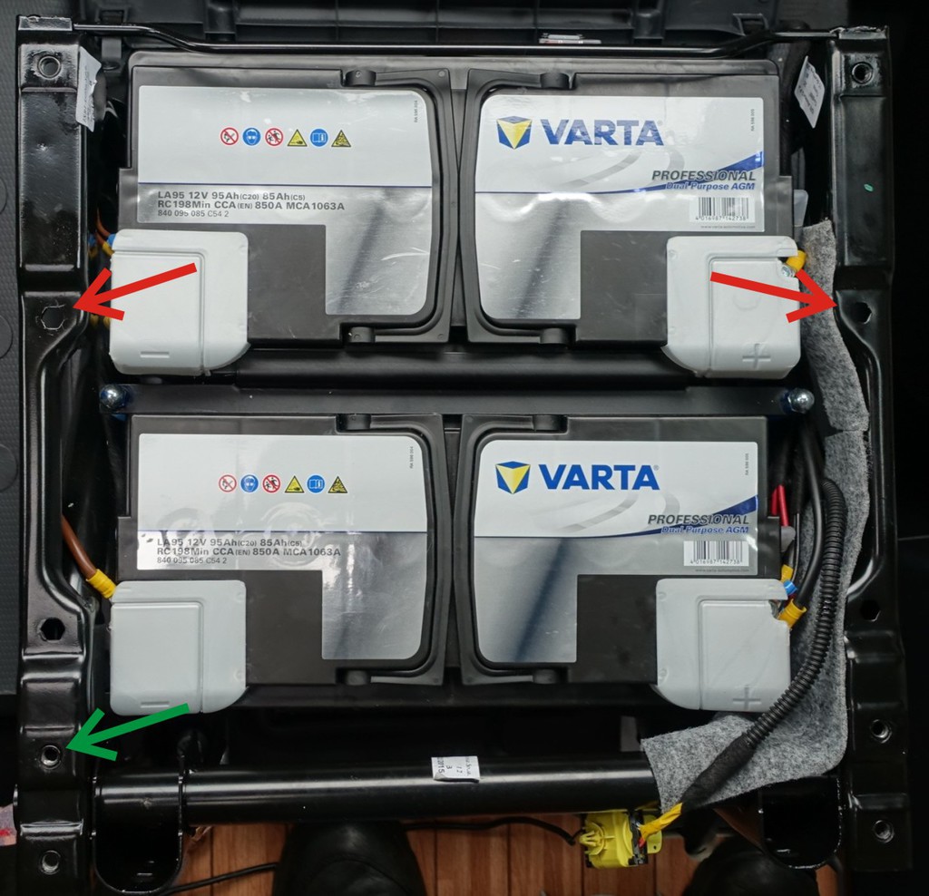 Ducato: StarterBatterie ausbauen, komme nicht weiter, Tipps? - Wohnmobil  Forum Seite 1