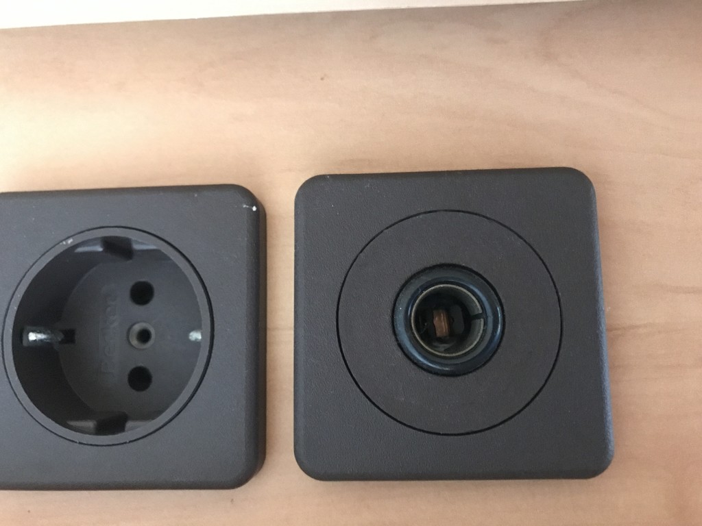 Was für ein Stecker ist das? - Wohnmobil Forum Seite 1