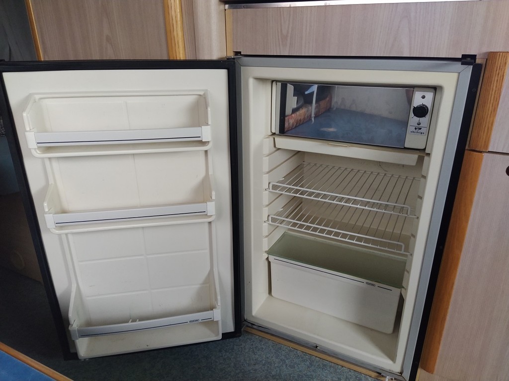 Absorber-Kühlschrank im Stand über 12V betreiben - Wohnmobil Forum Seite 1
