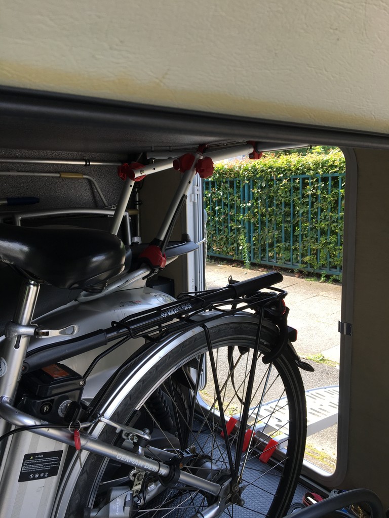 Fahrradtransport Heckgarage - Höhenproblem lösbar? - Wohnmobil Forum Seite 1