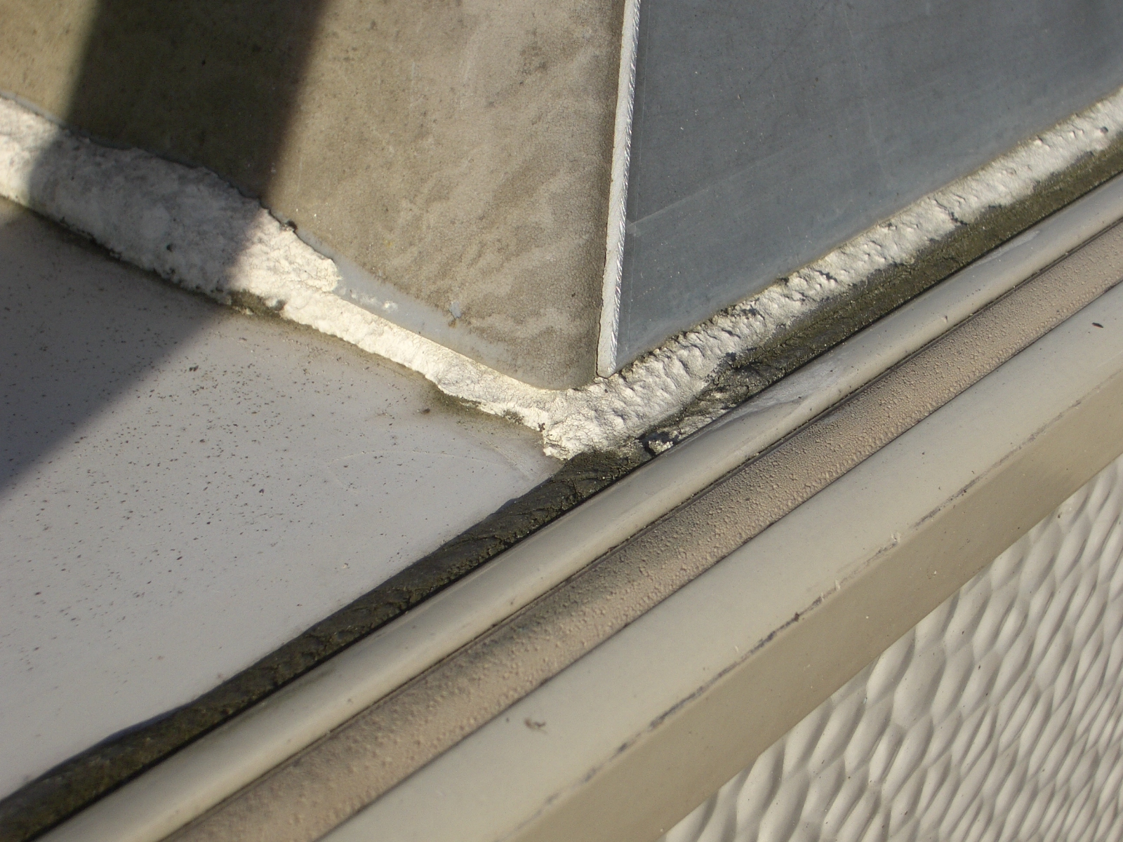 WoMo (Dethleffs i 542) neu abdichten - Wohnmobil Forum