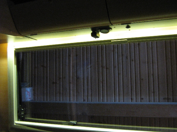LED-Lichtleiste anbringen - Wohnmobil Forum